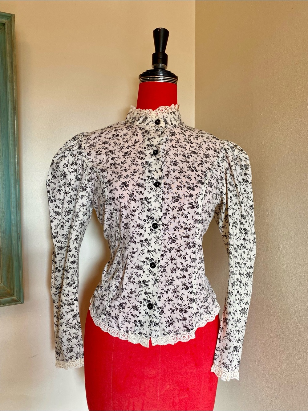 Vintage Lace-Trim Prairie Blouse